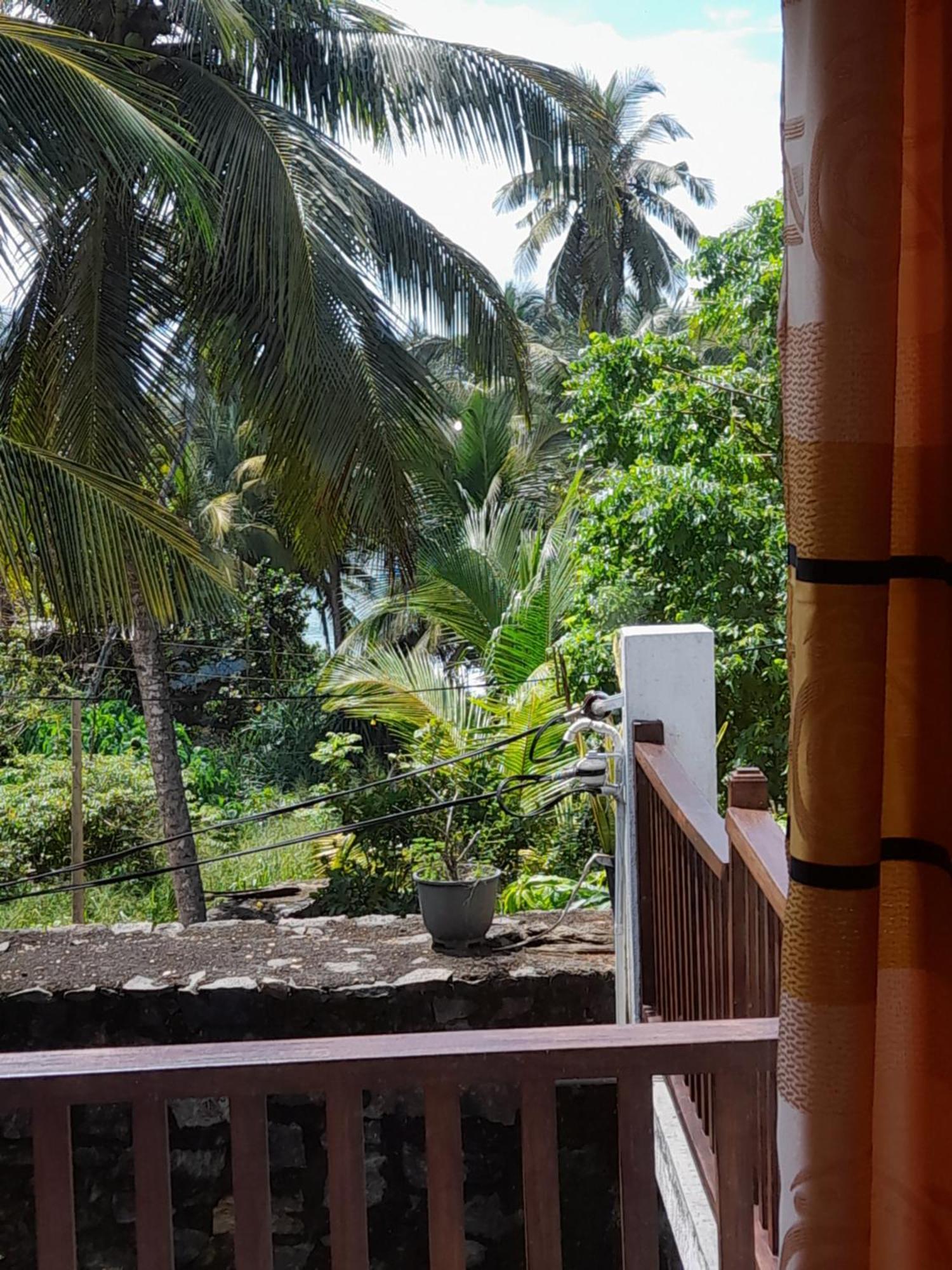 Hiriketiya Hasmal House Dickwella Exterior foto